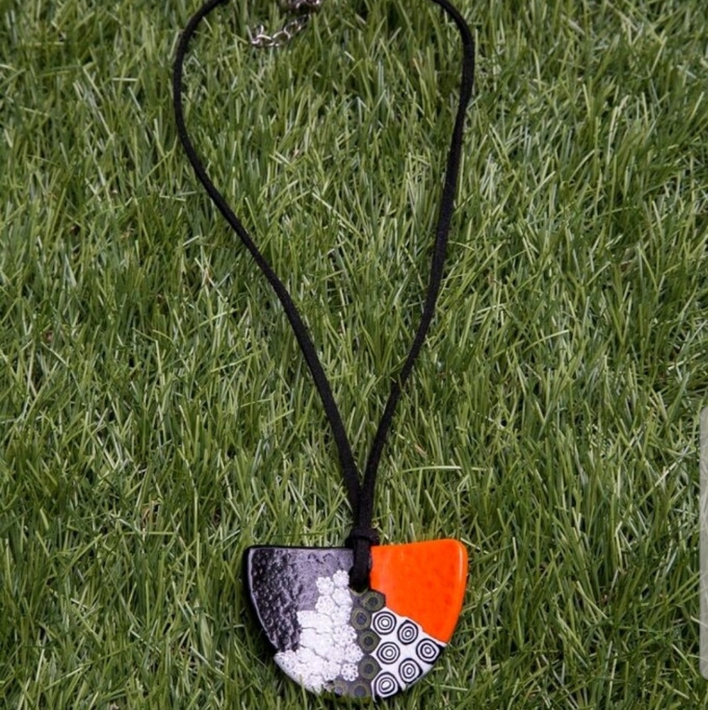 Venetian glass pendant choker necklace